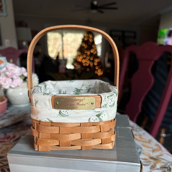 2003 Longaberger Dresden basket - Picture 1 of 4